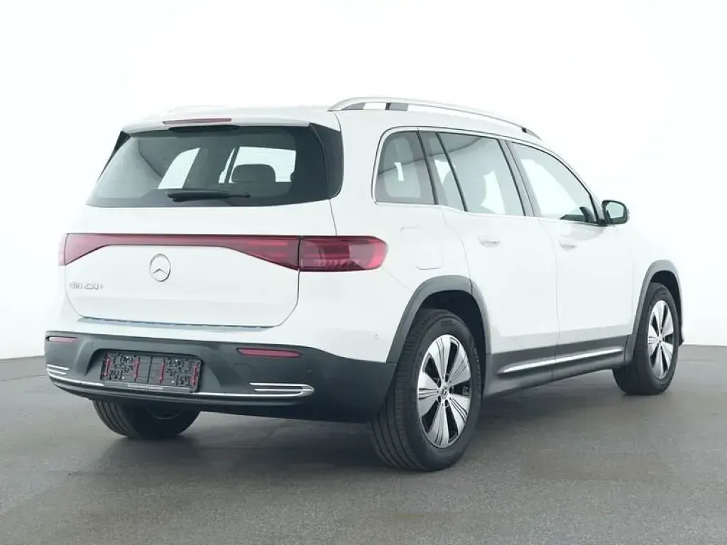 Gebraucht Mercedes EQB250 139 kW (190 PS) 2025 Unilack polarweiß SUV