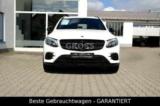 Gebraucht Mercedes GLC250 AMG 204 PS (150 kW) 2016 Weiß SUV