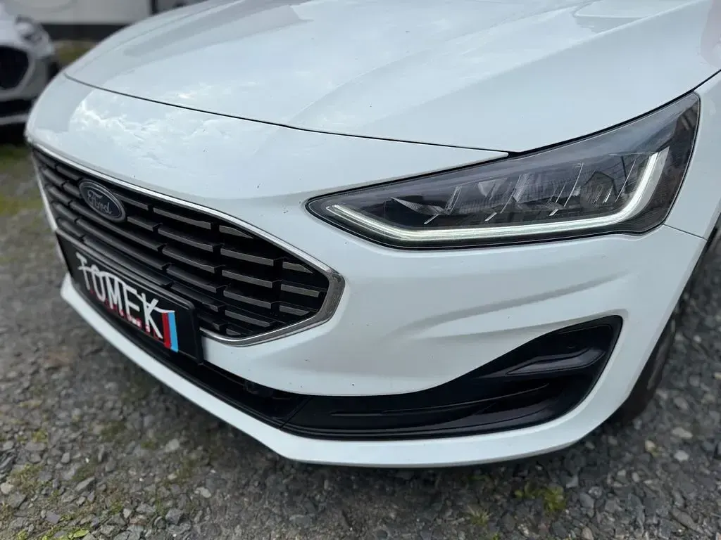 Gebraucht Ford Focus Titanium X 116 PS (85 kW) 2024 Weiß Limousine