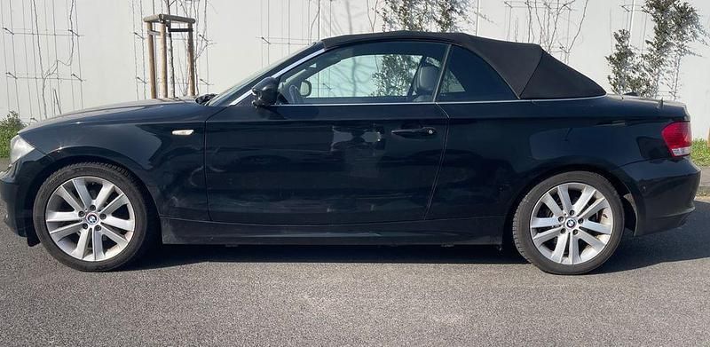 Gebraucht BMW 128 231 PS (169 kW) 2011 Schwarz Cabrio