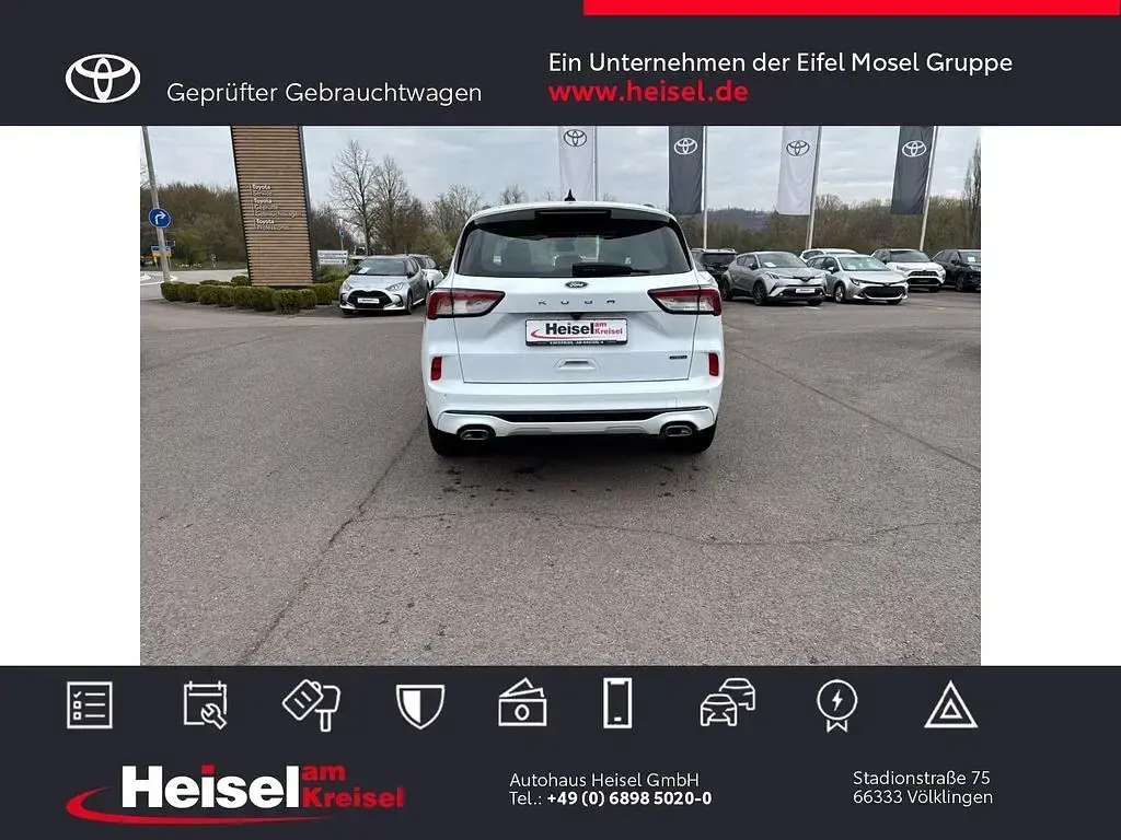 Usado Ford Kuga ST-Line 224 HP (164 kW) 2022 Branco SUV