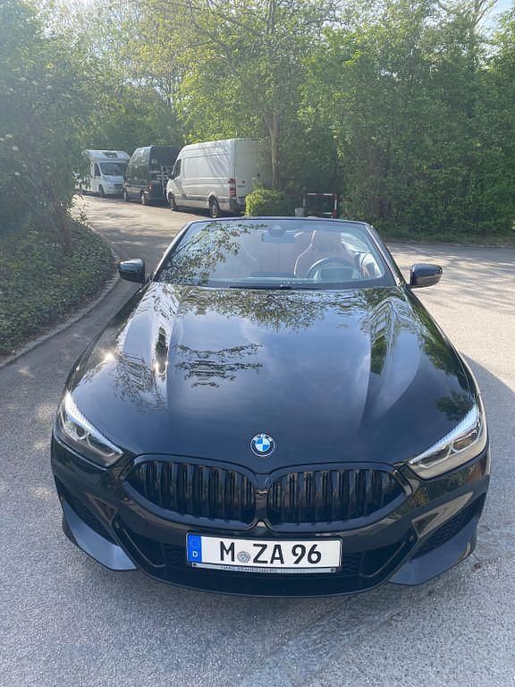 Schwarz Gebraucht 2021 BMW 840 Sport Line Coupé | 63.500 € (Fairer Preis) - Bild 1/4