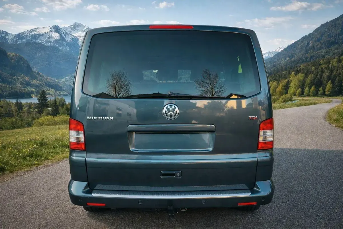 Gebraucht VW T5 Highline 174 PS (127 kW) 2007 Grau Van