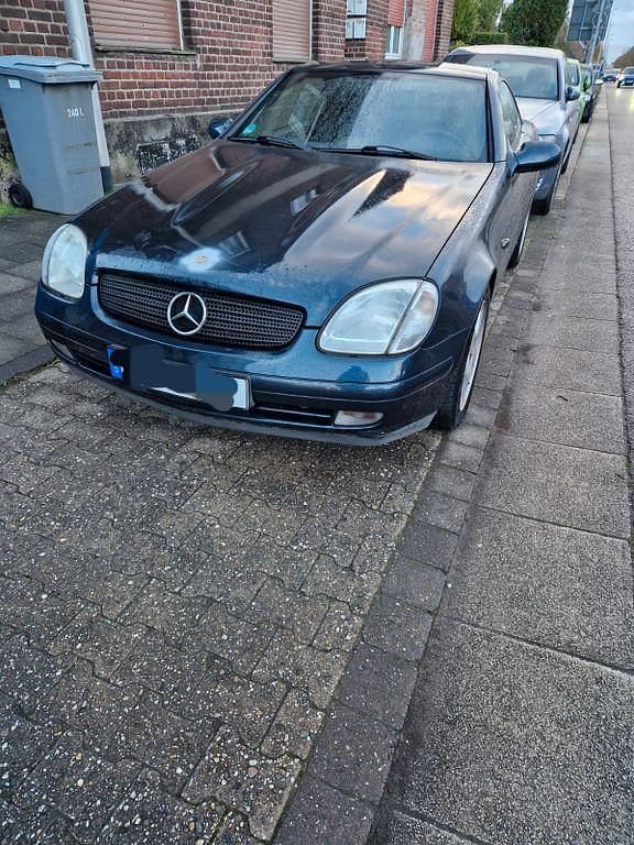 Gebraucht Mercedes SLK200 136 PS (100 kW) 2000 Blau Cabrio