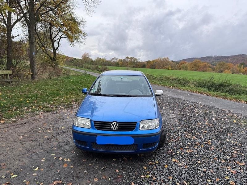 Gebraucht VW Polo 60 PS (44 kW) 2000 Blau Kleinwagen