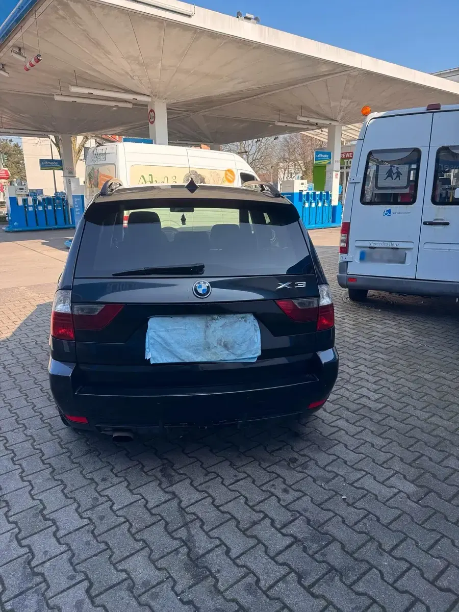 Gebraucht BMW X3 179 PS (131 kW) 2008 Schwarz SUV