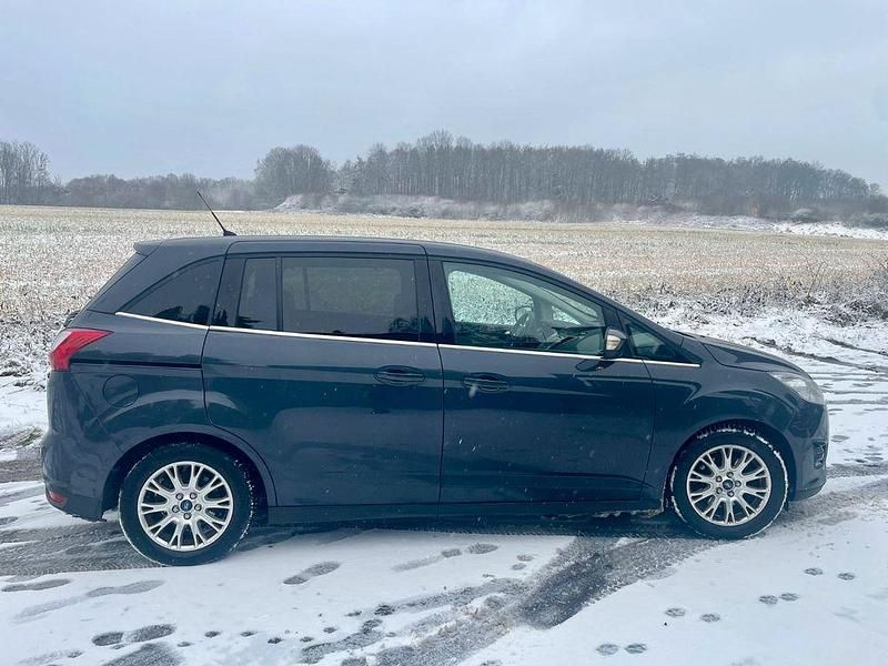 Gebraucht Ford Grand C-Max Titanium 140 PS (102 kW) 2011 Grau Van / Kleinbus