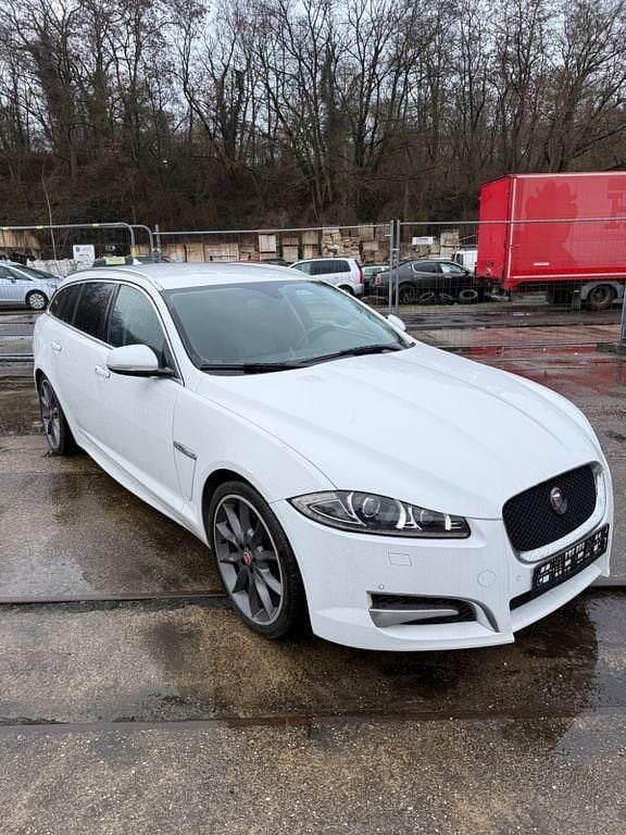 Gebraucht Jaguar XF Sportbrake 241 PS (177 kW) 2013 Weiß Kombi