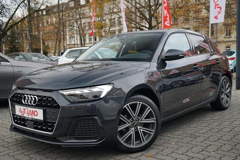 Gebraucht Audi A1 Sportback Advanced 95 PS (69 kW) 2024 Grau Kleinwagen
