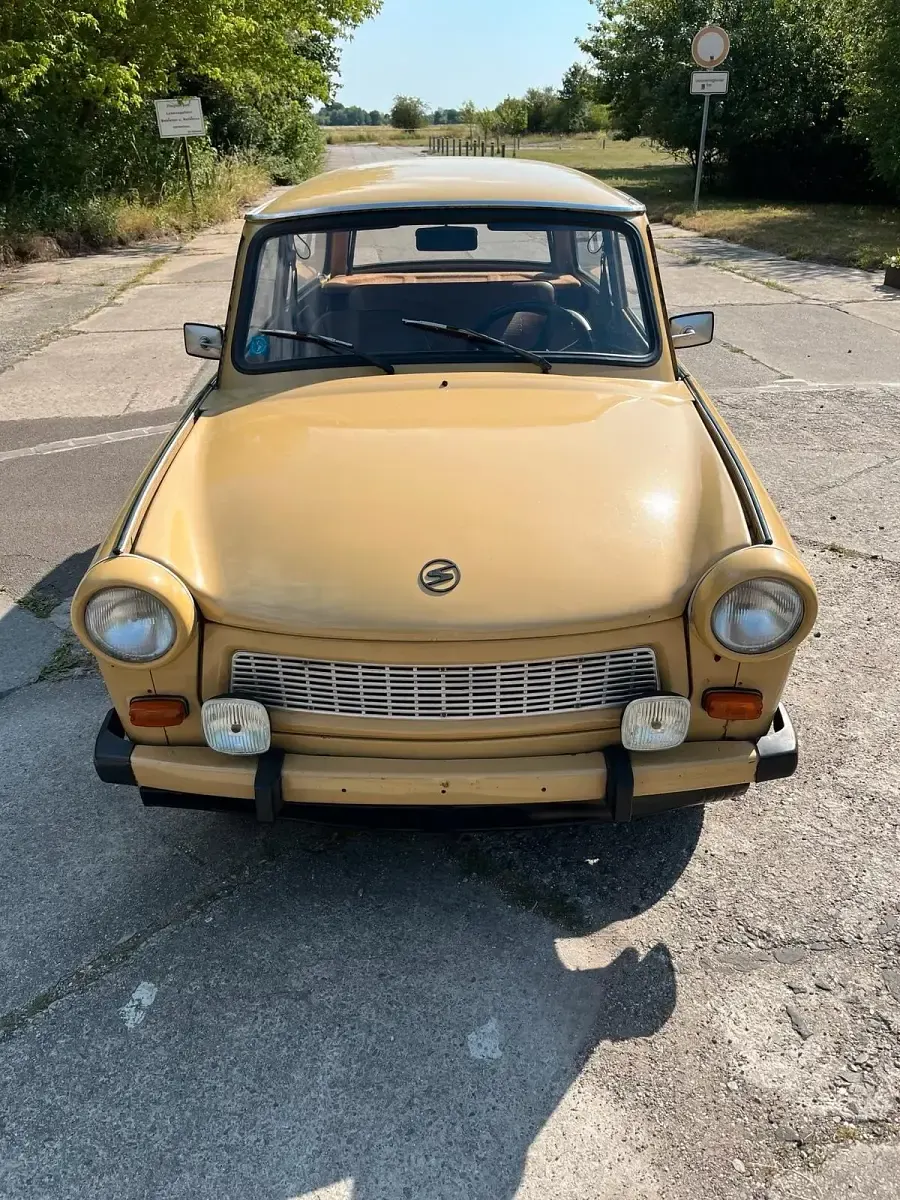 Gebraucht Trabant 601 26 PS (19 kW) 1987 Gelb Kombi