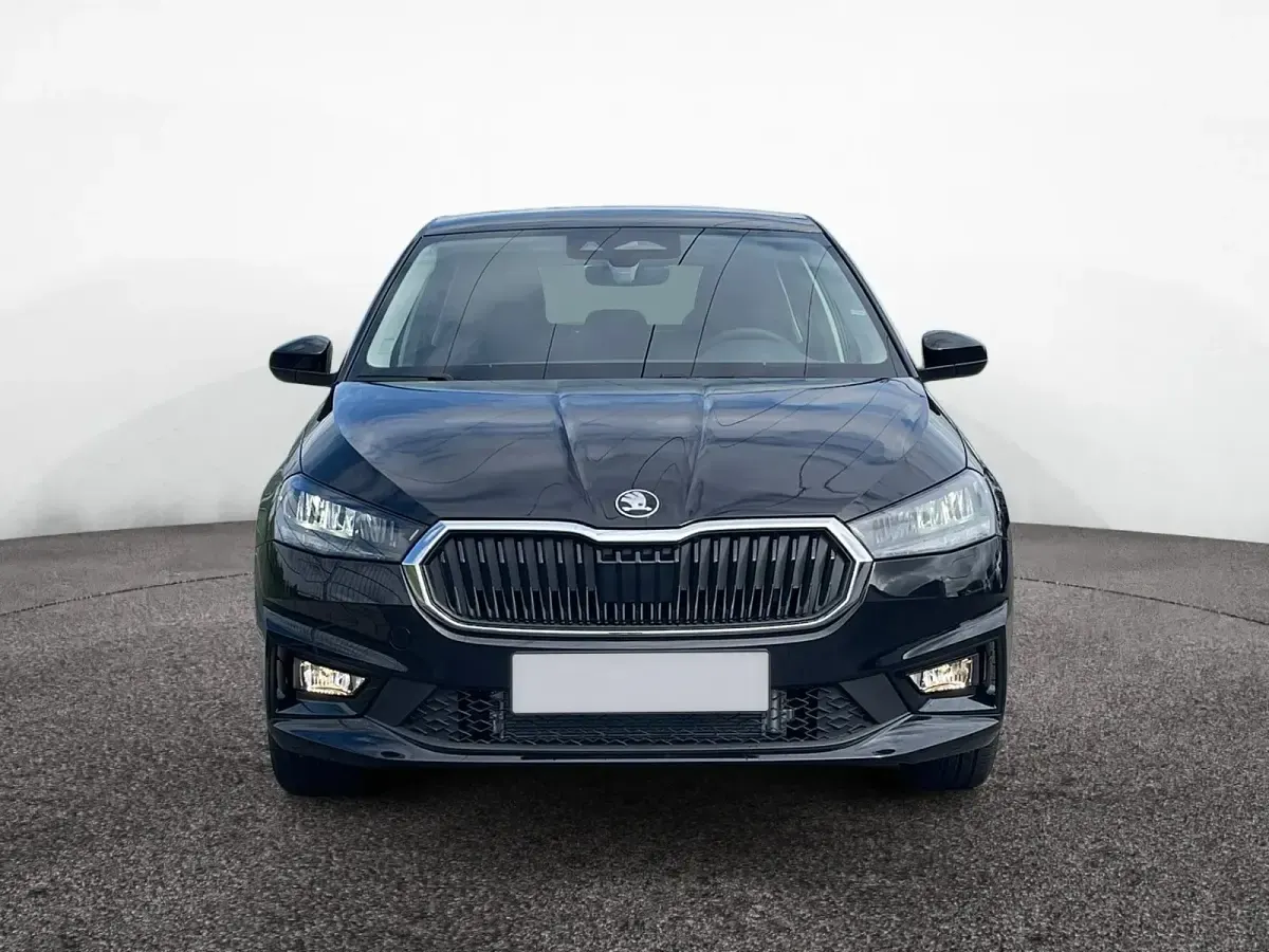 Neu Skoda Fabia Selection 116 PS (85 kW) 2026 Schwarzmagic perleffekt Kleinwagen