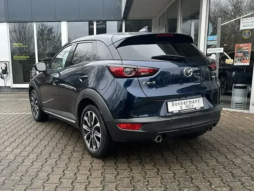 Używany Mazda CX-3 Selection 121 KM (88 kW) 2021 Niebieski SUV