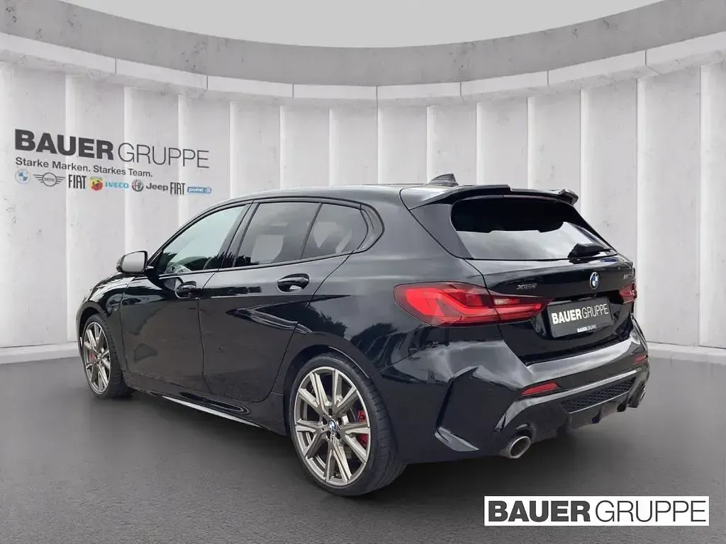 Gebraucht BMW M135 Performance 306 PS (225 kW) 2022 Schwarz Kleinwagen