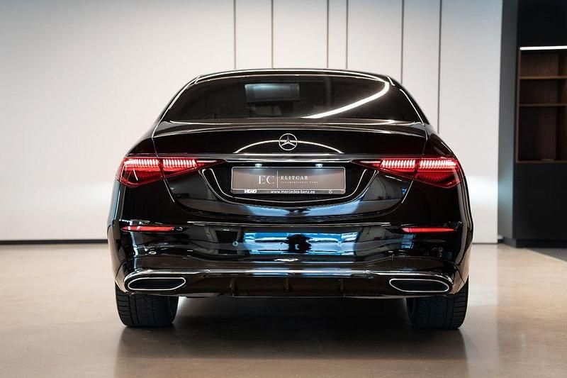 Gebraucht Mercedes S400 330 PS (242 kW) 2023 Schwarz Limousine