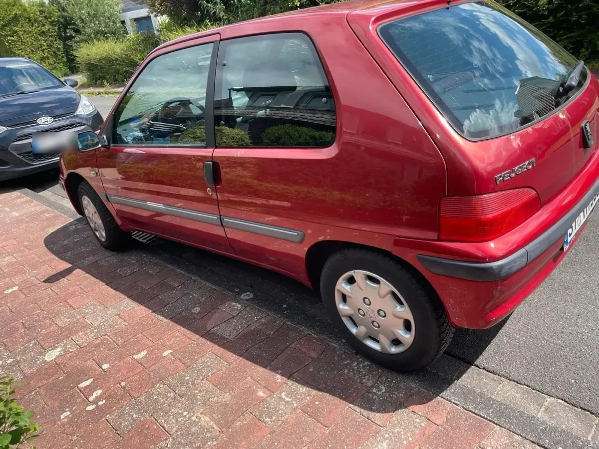 Gebraucht Peugeot 106 75 PS (55 kW) 2002 Rot Kleinwagen