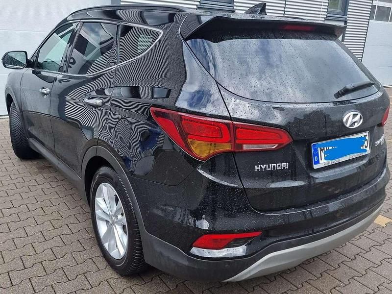 Schwarz Gebraucht 2017 Hyundai Santa Fe SUV | 17.600 € - Bild 1/4
