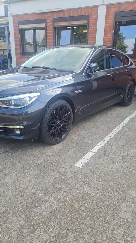 Gebraucht BMW 535 306 PS (225 kW) 2013 Grau Limousine