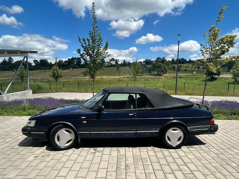 Blau Gebraucht 1992 Saab 900 Cabriolet Cabrio | 11.750 € - Bild 1/4