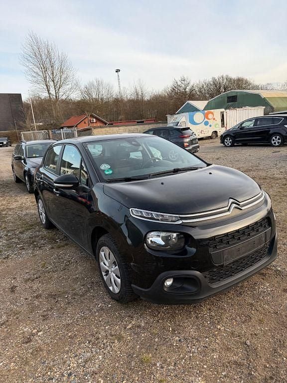 Gebraucht Citroën C3 Feel 83 PS (61 kW) 2018 Schwarz Kleinwagen