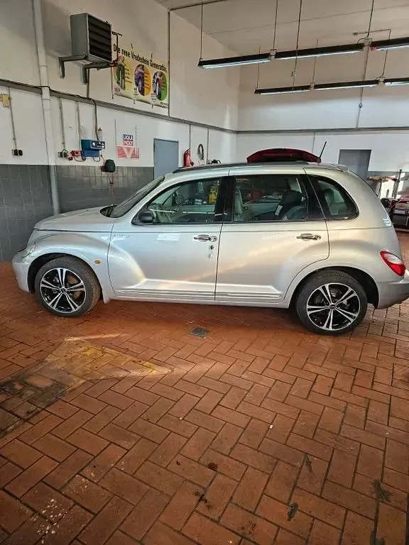 Gebraucht Chrysler PT Cruiser Touring 143 PS (105 kW) 2006 Silber Kombi