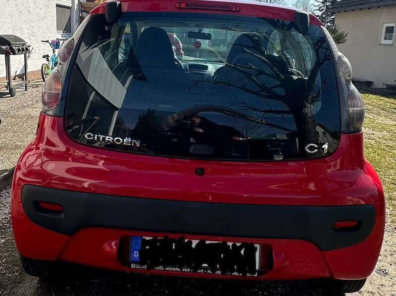 Rot Gebraucht 2007 Citroën C1 Advance Kleinwagen | 1.500 € (Fairer Preis) - Bild 1/4