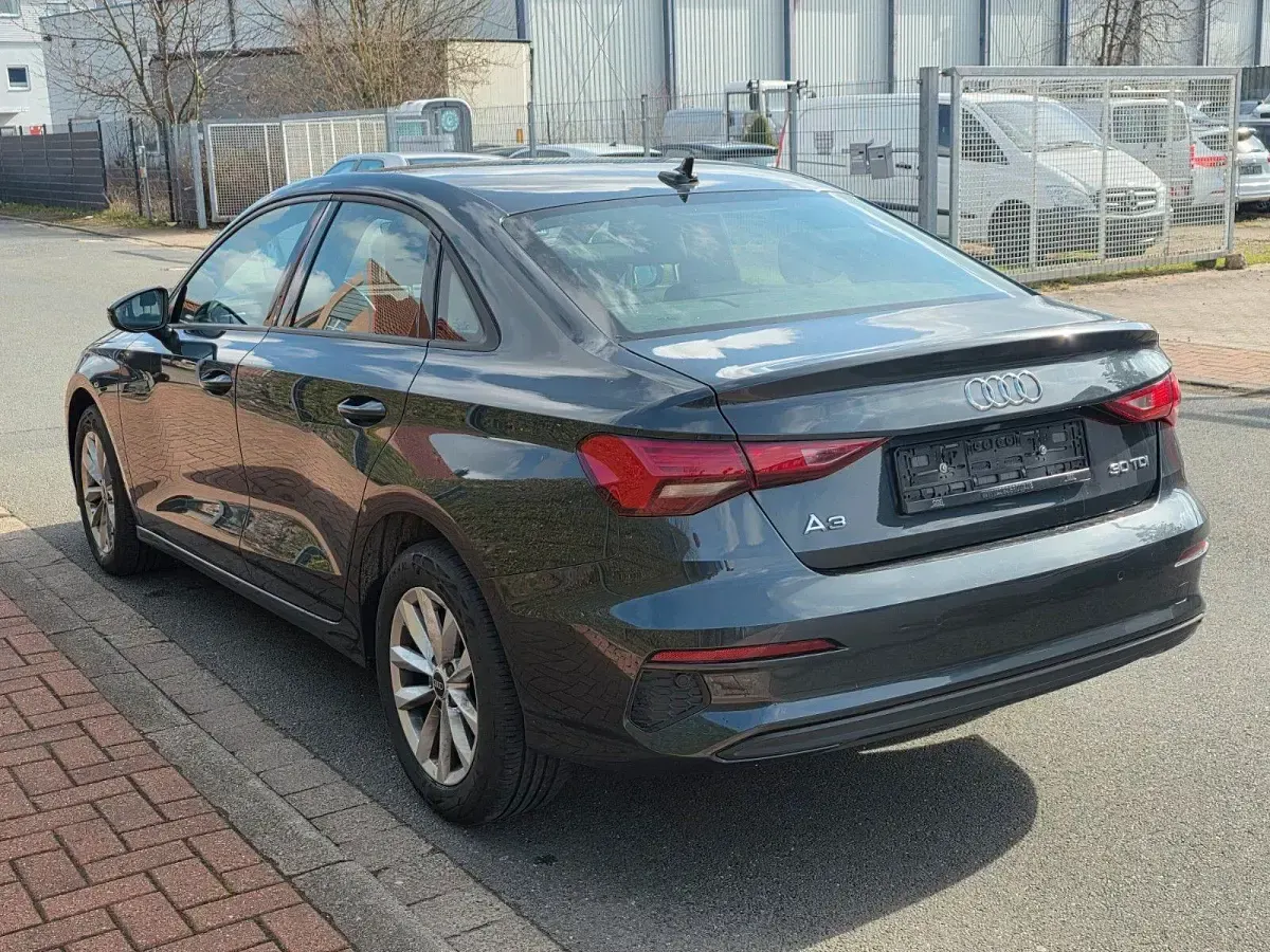 Brugt Audi A3 116 HK (85 kW) 2022 Grå Sedan