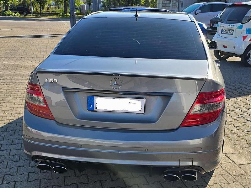 Gebraucht Mercedes C63 AMG AMG 457 PS (336 kW) 2009 Silber Limousine
