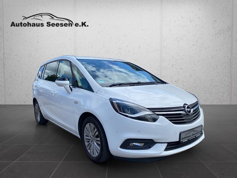 Weiß Gebraucht 2017 Opel Zafira Innovation Van / Kleinbus | 6.690 € (Fairer Preis) - Bild 1/4
