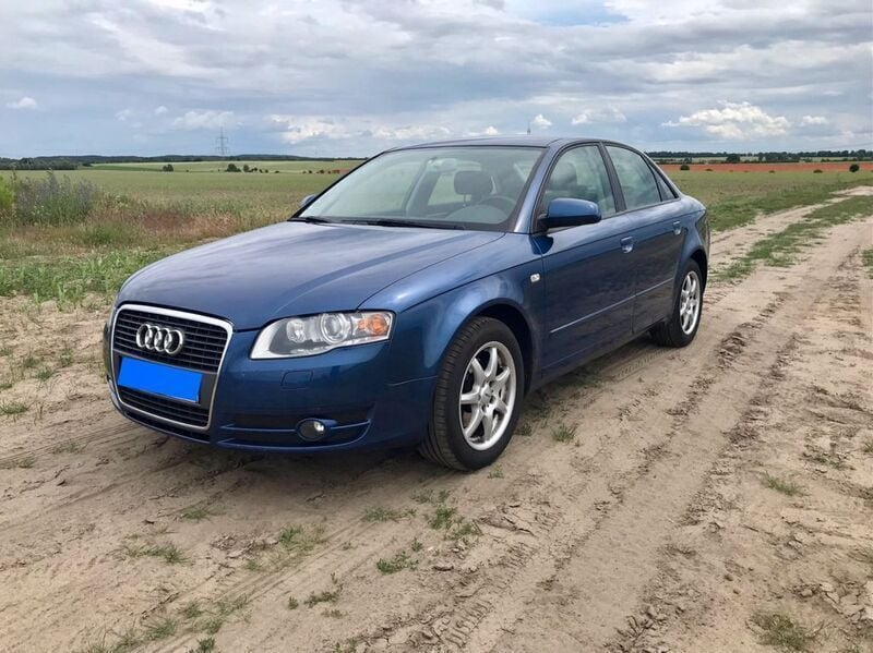 Blau Gebraucht 2006 Audi A4 Limousine | 1.850 € (Fairer Preis) - Bild 1/4