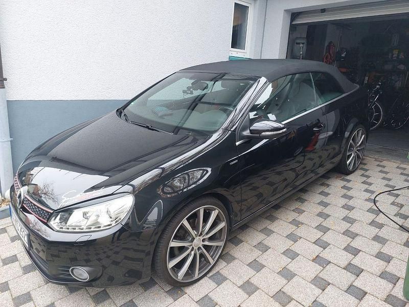 Schwarz Gebraucht 2011 VW Golf Cabriolet Cabrio | 10.500 € (Etwas zu teuer) - Bild 1/4