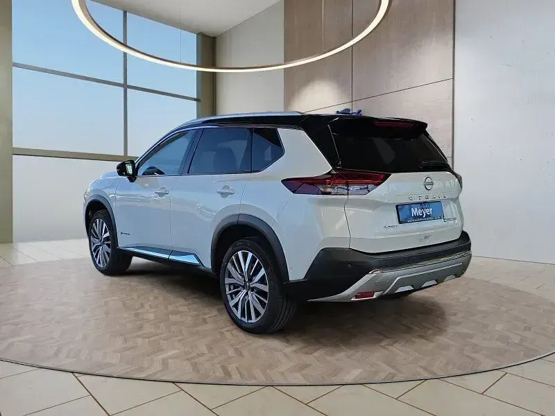 Neu Nissan X-Trail Tekna+ 213 PS (156 kW) 2026 Pearl white / black SUV