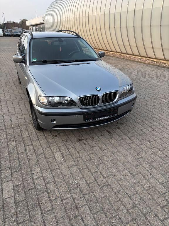 Gebraucht BMW 318 116 PS (85 kW) 2005 Andere farben Kombi