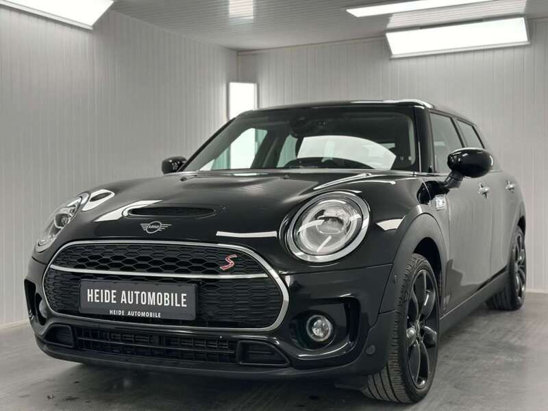 Schwarz Gebraucht 2020 Mini Cooper SD Clubman Kombi | 18.490 € (Superpreis) - Bild 1/4