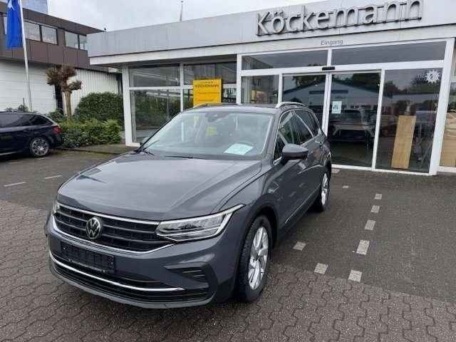 Delfingrau metallic Gebraucht 2023 VW Tiguan Move SUV | 23.480 € (Guter Preis) - Bild 1/4