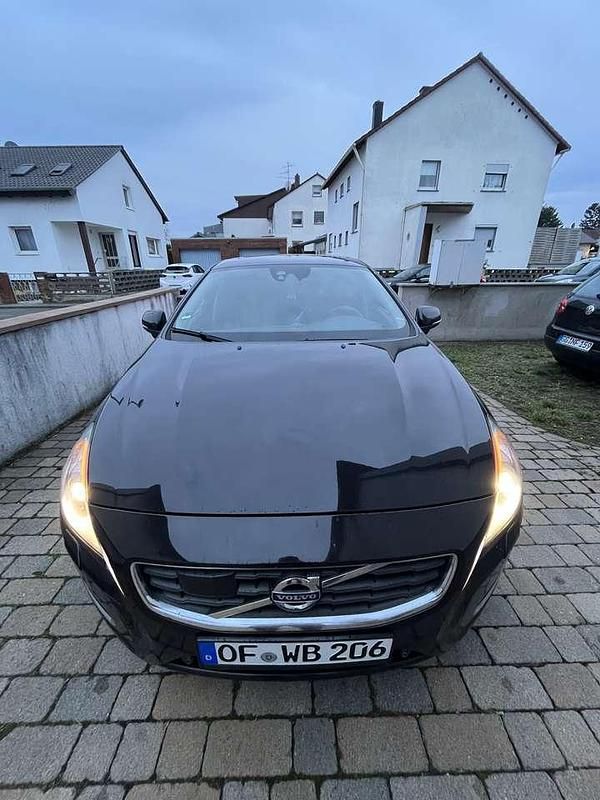 Gebraucht 2010 Volvo S60 Limousine | 6.450 € (Teuer) - Bild 1/4