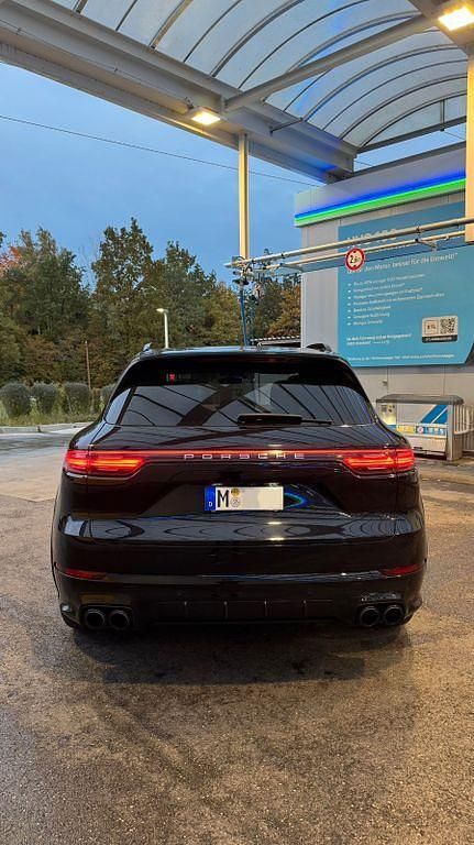 Gebraucht Porsche Cayenne 340 PS (250 kW) 2018 Schwarz SUV