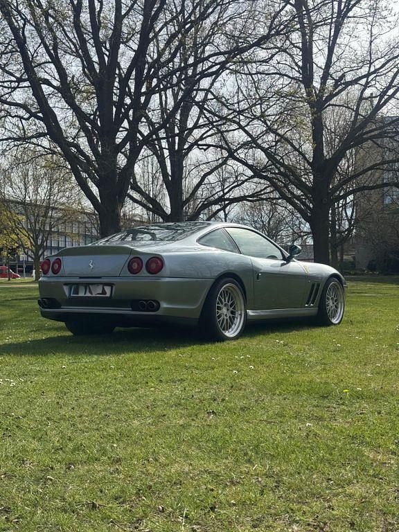 Second-hand Ferrari 550 485 CP (356 kW) 2001 Gri Coupe