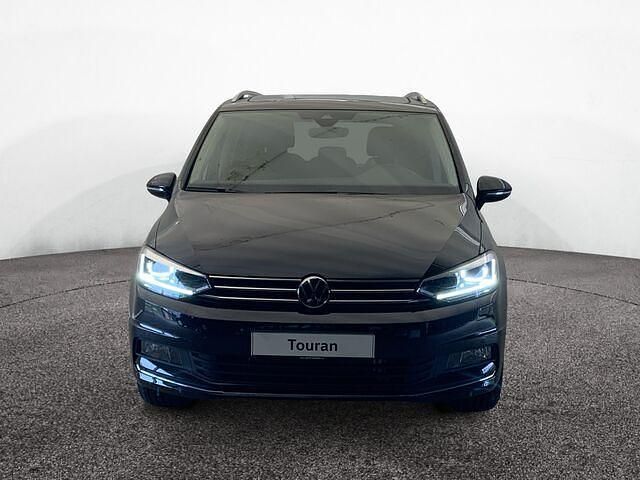 Gebraucht VW Touran Highline 150 PS (110 kW) 2025 Deep black perleffekt Van / Kleinbus