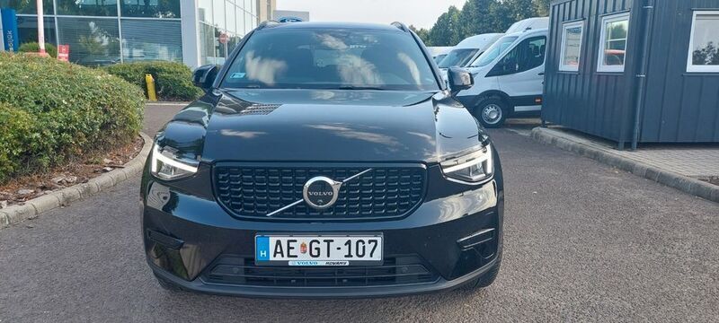 Gebraucht Volvo XC40 Plus 197 PS (144 kW) 2023 Schwarz SUV