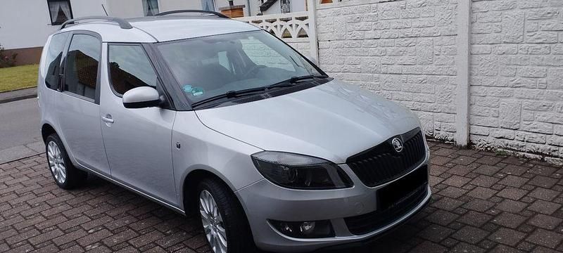 Silber Gebraucht 2015 Skoda Roomster Best of Kombi | 7.500 € (Fairer Preis) - Bild 1/4