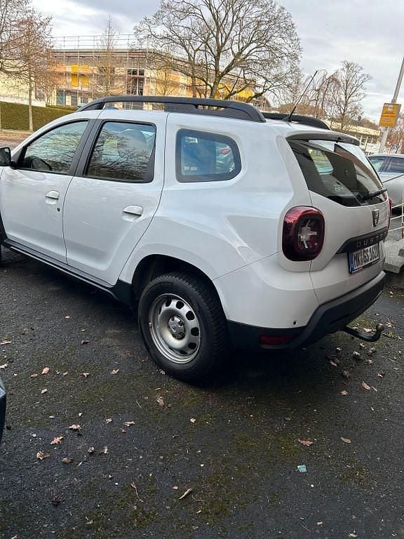Gebraucht Dacia Duster Acces 114 PS (83 kW) 2018 Weiß SUV