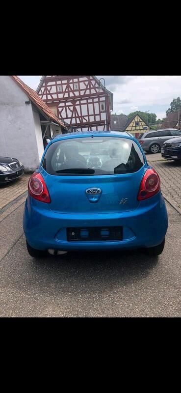 Blau Gebraucht 2014 Ford Ka Kleinwagen | 2.200 € (Superpreis) - Bild 1/4