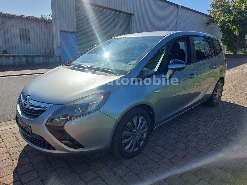 Silber Gebraucht 2012 Opel Zafira Tourer Selection Van / Kleinbus | 6.600 € (Fairer Preis) - Bild 1/4