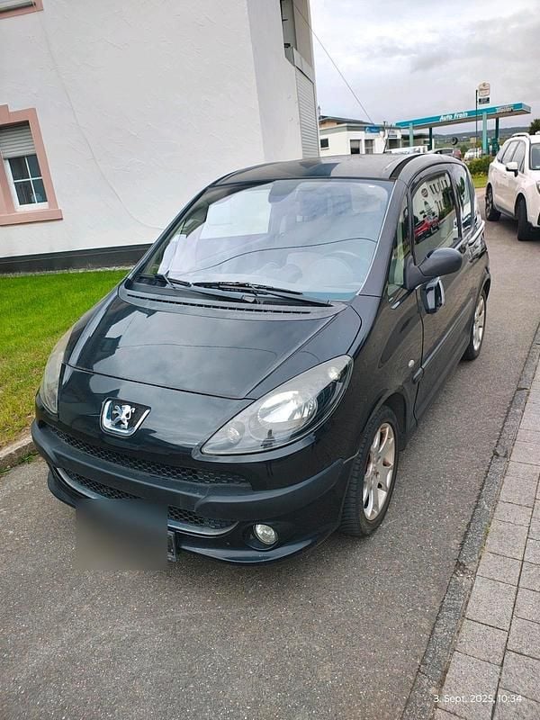 Schwarz Gebraucht 2009 Peugeot 1007 Kleinwagen | 1.699 € - Bild 1/1