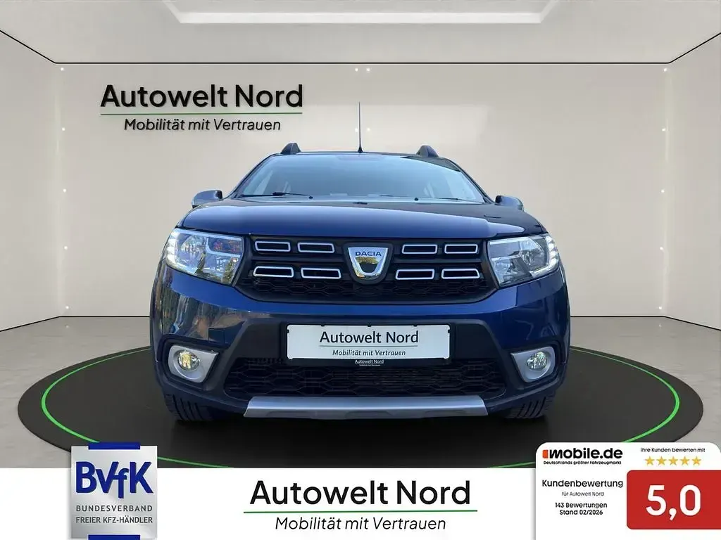 Gebraucht Dacia Sandero Stepway 90 PS (66 kW) 2017 Blau Limousine
