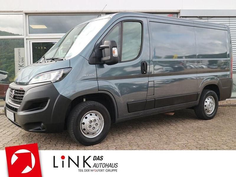 Grau Gebraucht 2020 Fiat Ducato Van | 23.950 € - Bild 1/4