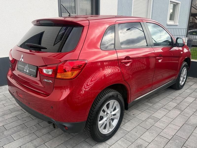 Gebraucht Mitsubishi ASX 117 PS (86 kW) 2015 Rot SUV