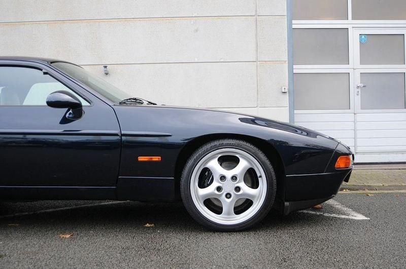 Gebraucht Porsche 928 349 PS (256 kW) 1995 Blau Coupé