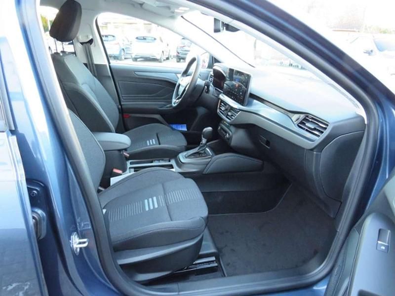 Gebraucht Ford Focus Active X 155 PS (114 kW) 2024 Chromablau metallic Kombi