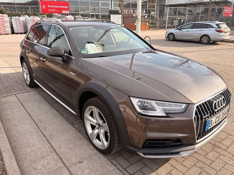 Gebraucht Audi A4 Allroad Design 190 PS (139 kW) 2017 Braun Kombi